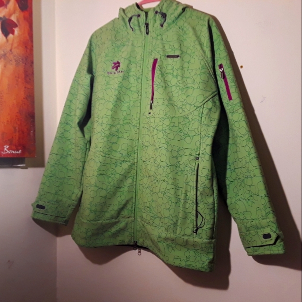 ski jacket 💚 Women's Green Ski Jacket, size L 💚